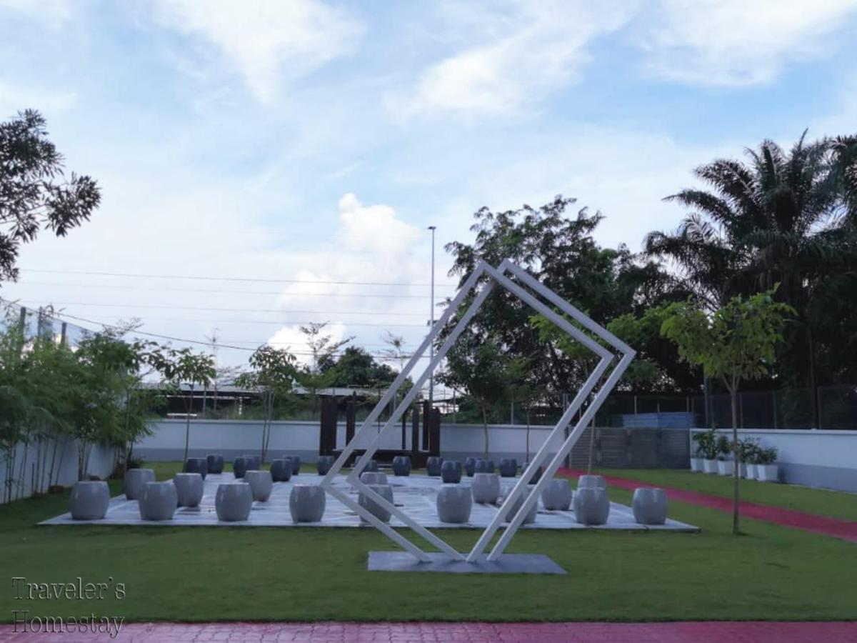 Traveler'S Homestay 旅人窝@ The Venus Sitiawan Kampong Lumut Kiri Exteriér fotografie