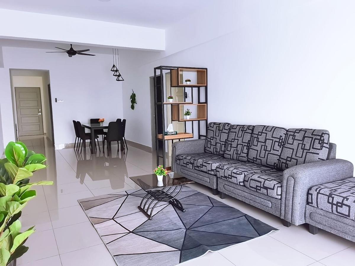 Traveler'S Homestay 旅人窝@ The Venus Sitiawan Kampong Lumut Kiri Exteriér fotografie