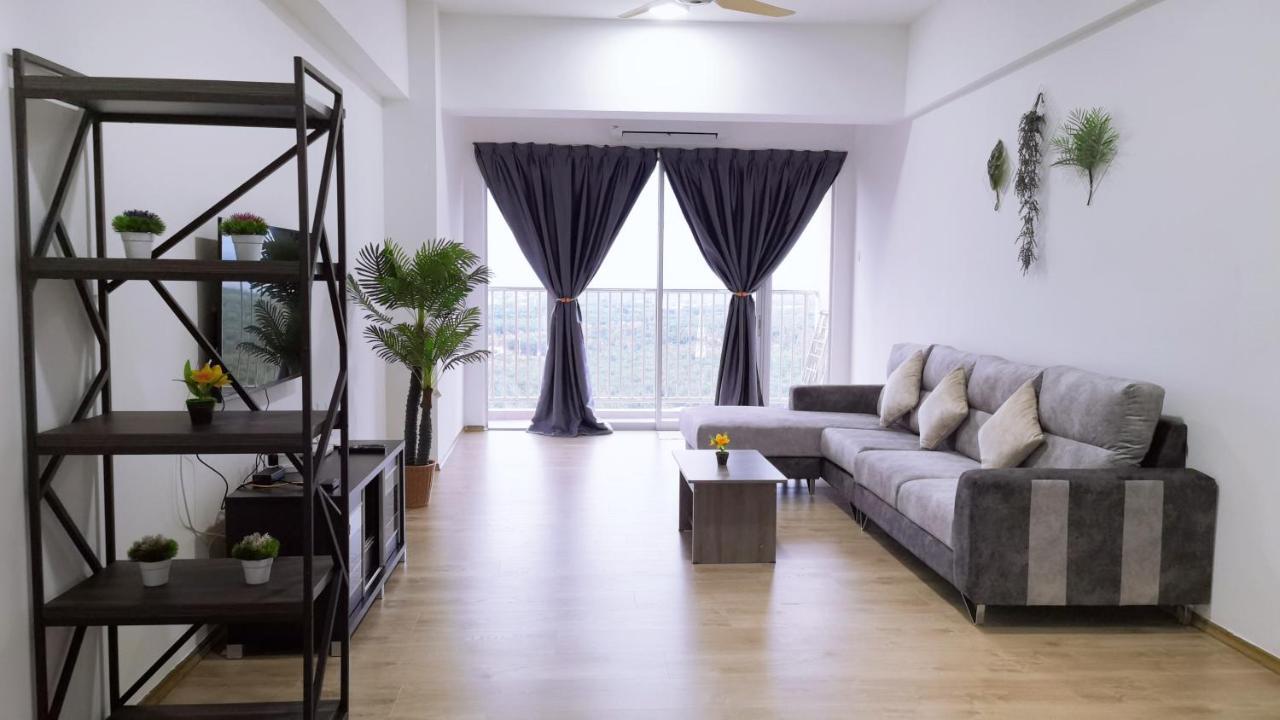 Traveler'S Homestay 旅人窝@ The Venus Sitiawan Kampong Lumut Kiri Exteriér fotografie