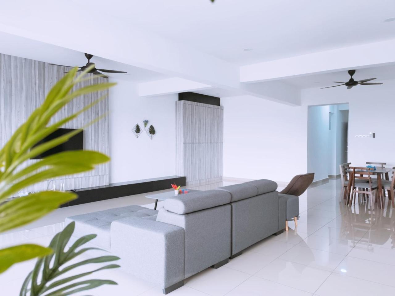 Traveler'S Homestay 旅人窝@ The Venus Sitiawan Kampong Lumut Kiri Exteriér fotografie