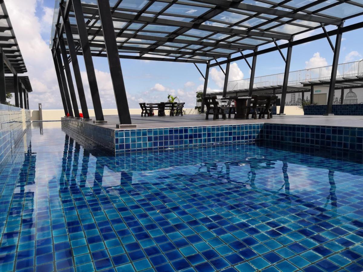 Traveler'S Homestay 旅人窝@ The Venus Sitiawan Kampong Lumut Kiri Exteriér fotografie